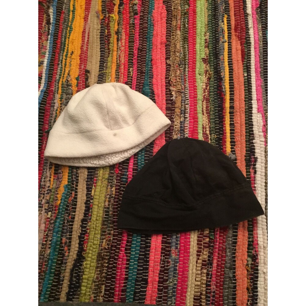 St Johnβs Bay Black & White Beanie HAT Lot Womens Ski Winter Basic Knit Hats